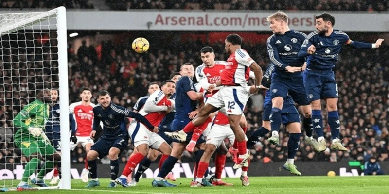 Kết quả bóng đá hôm nay giữa Manchester United và Arsenal